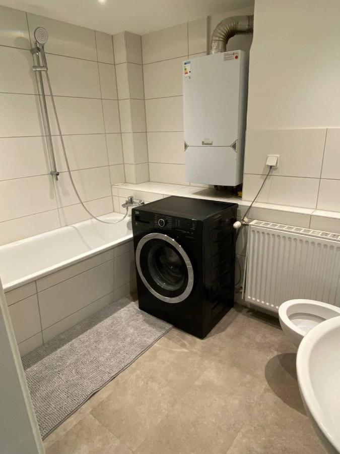 Xxl Ruhiges Sofa Freital Am Fluss Dresden Appartement Buitenkant foto