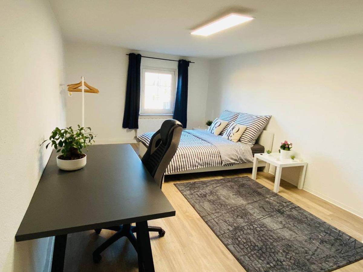 Xxl Ruhiges Sofa Freital Am Fluss Dresden Appartement Buitenkant foto